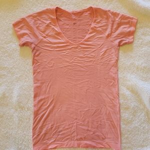 Lululemon swiftly tech v-neck